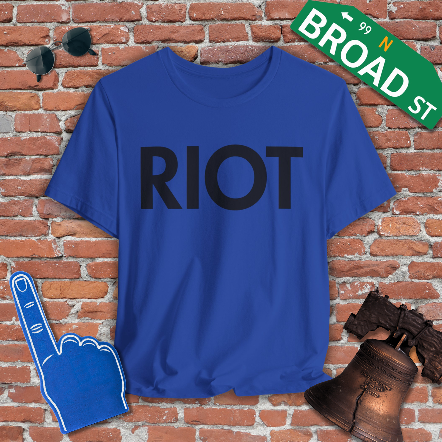 RIOT Tee