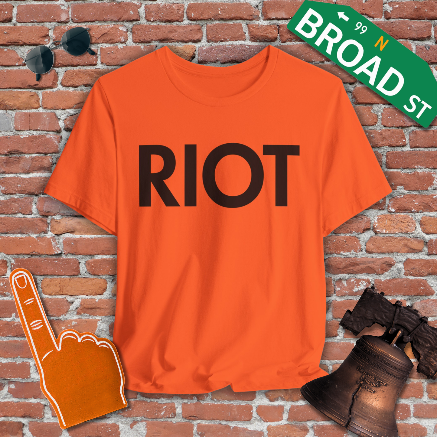 RIOT Tee