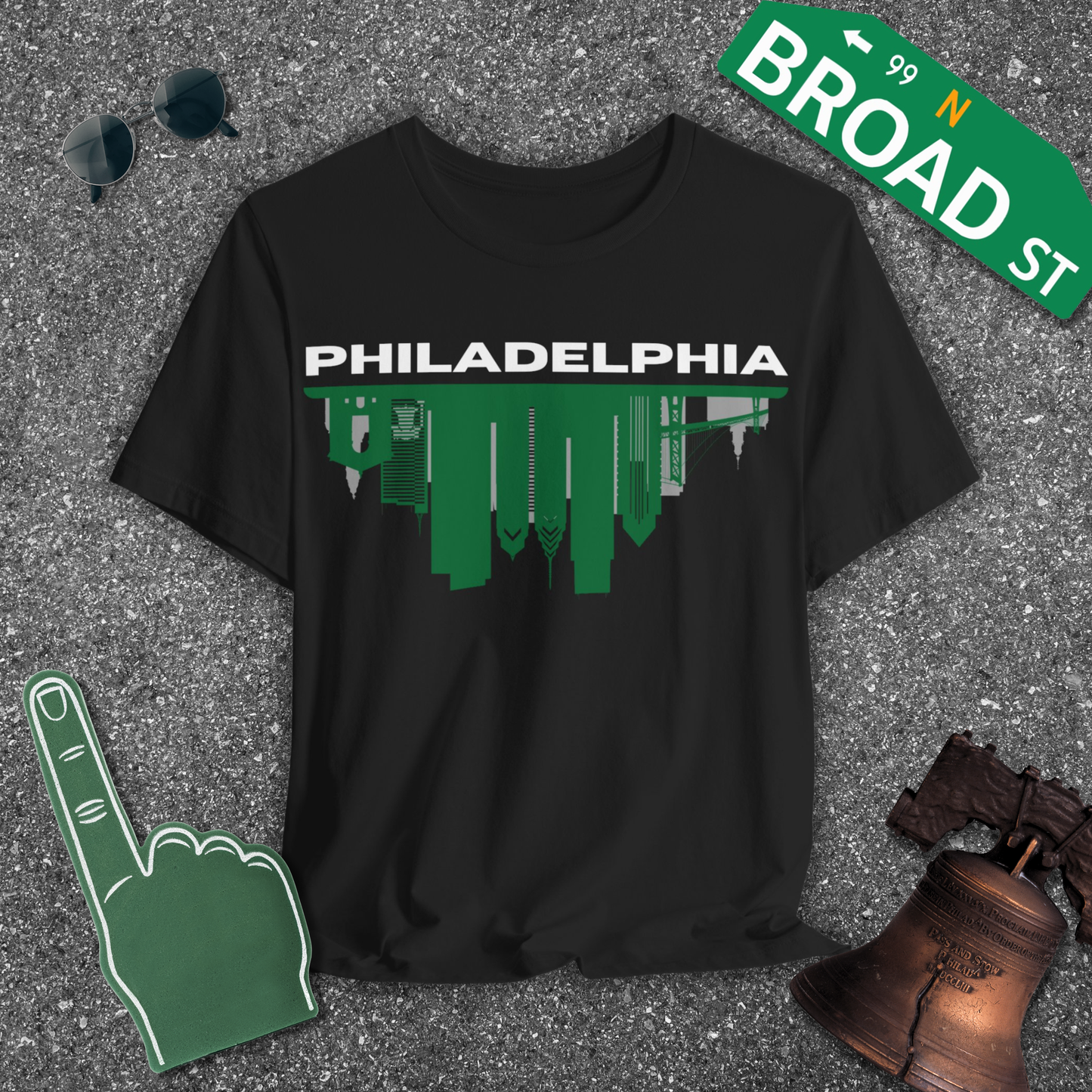 Philadelphia Flipped Skyline - Light Green Tee