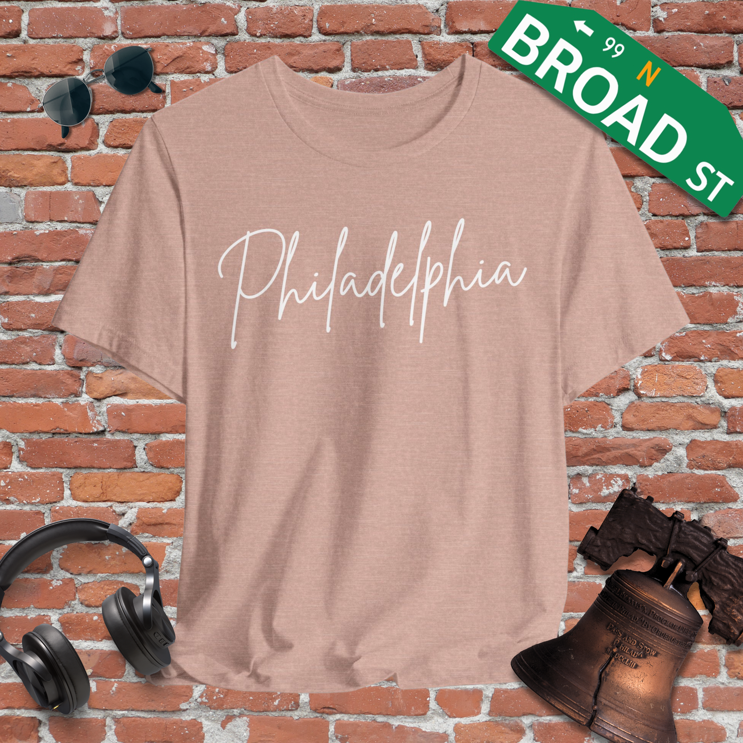 Philadelphia Script - White Heather Tee