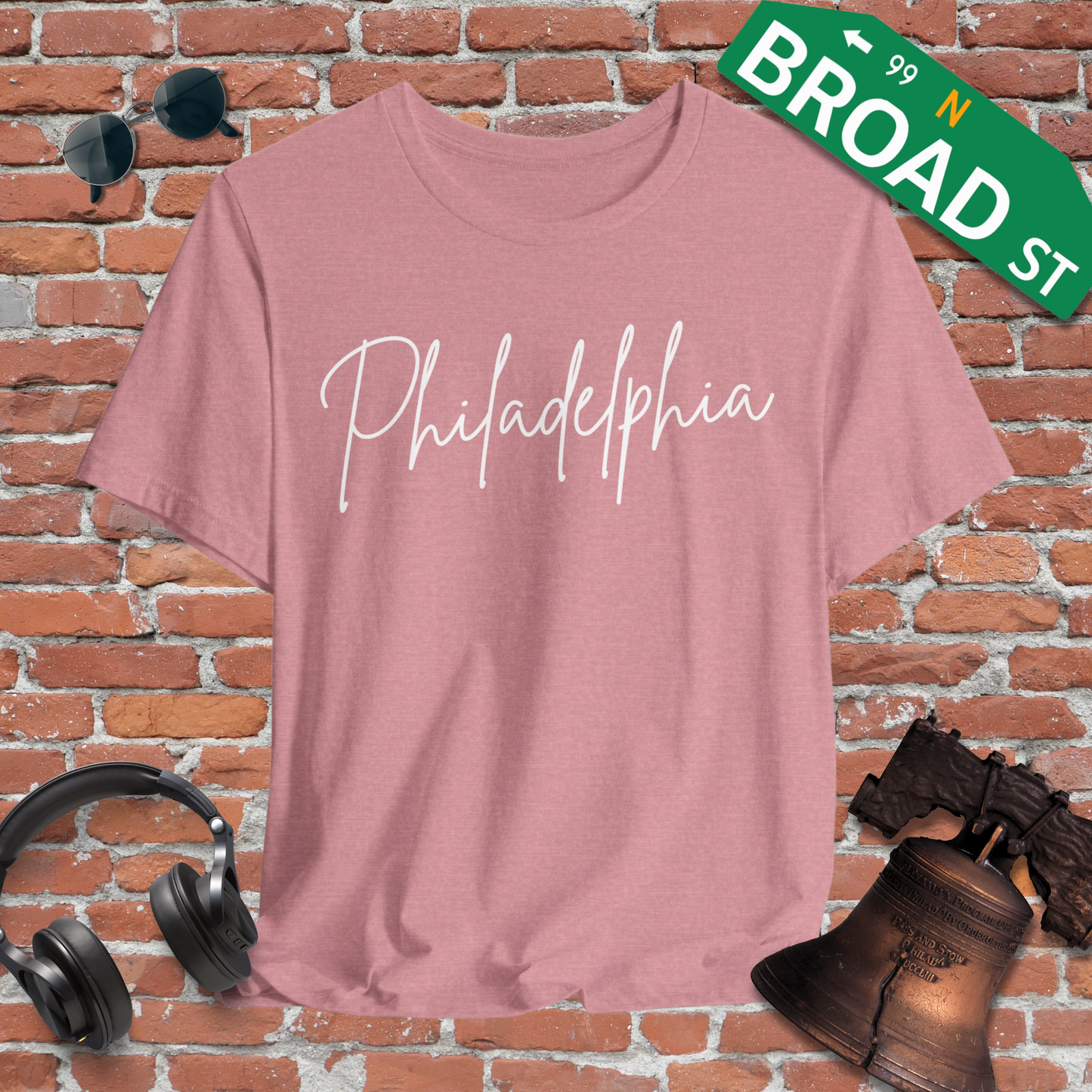 Philadelphia Script - White Heather Tee
