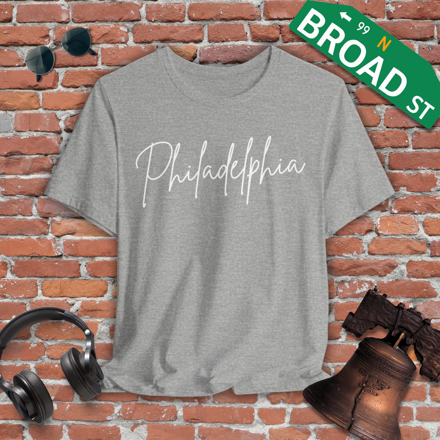 Philadelphia Script - White Heather Tee