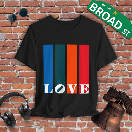 Philly Pillars LOVE Tee